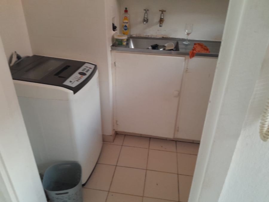 1 Bedroom Property for Sale in North Beach KwaZulu-Natal