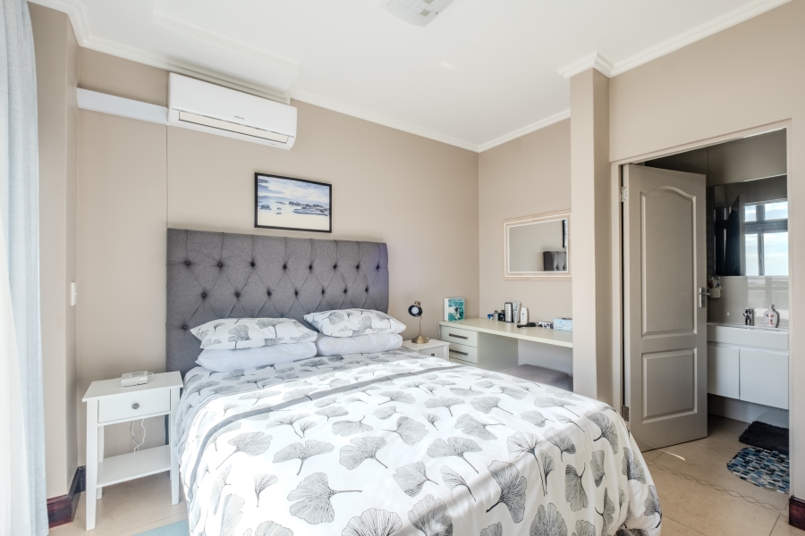 1 Bedroom Property for Sale in New Town Centre KwaZulu-Natal