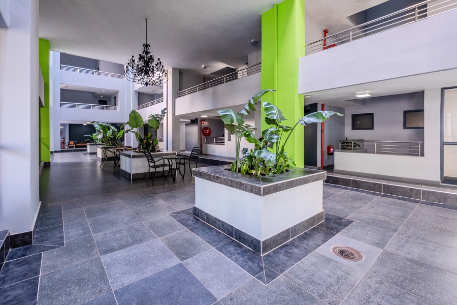 1 Bedroom Property for Sale in New Town Centre KwaZulu-Natal