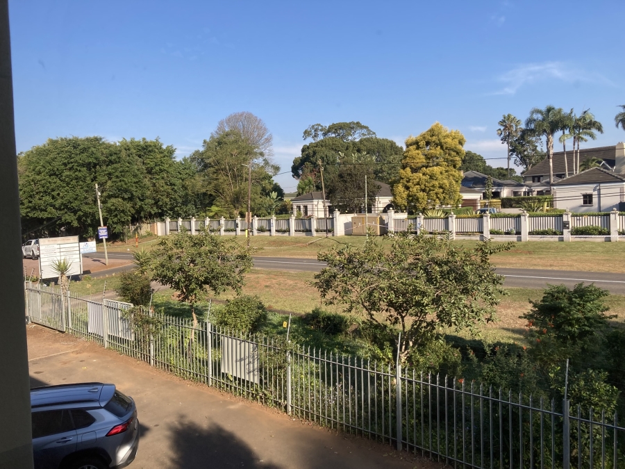 To Let Commercial Property for Rent in Gillitts KwaZulu-Natal