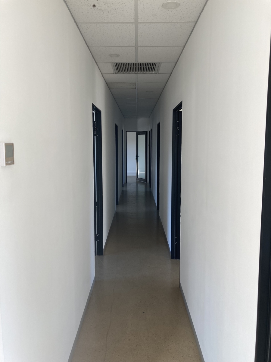To Let Commercial Property for Rent in Gillitts KwaZulu-Natal