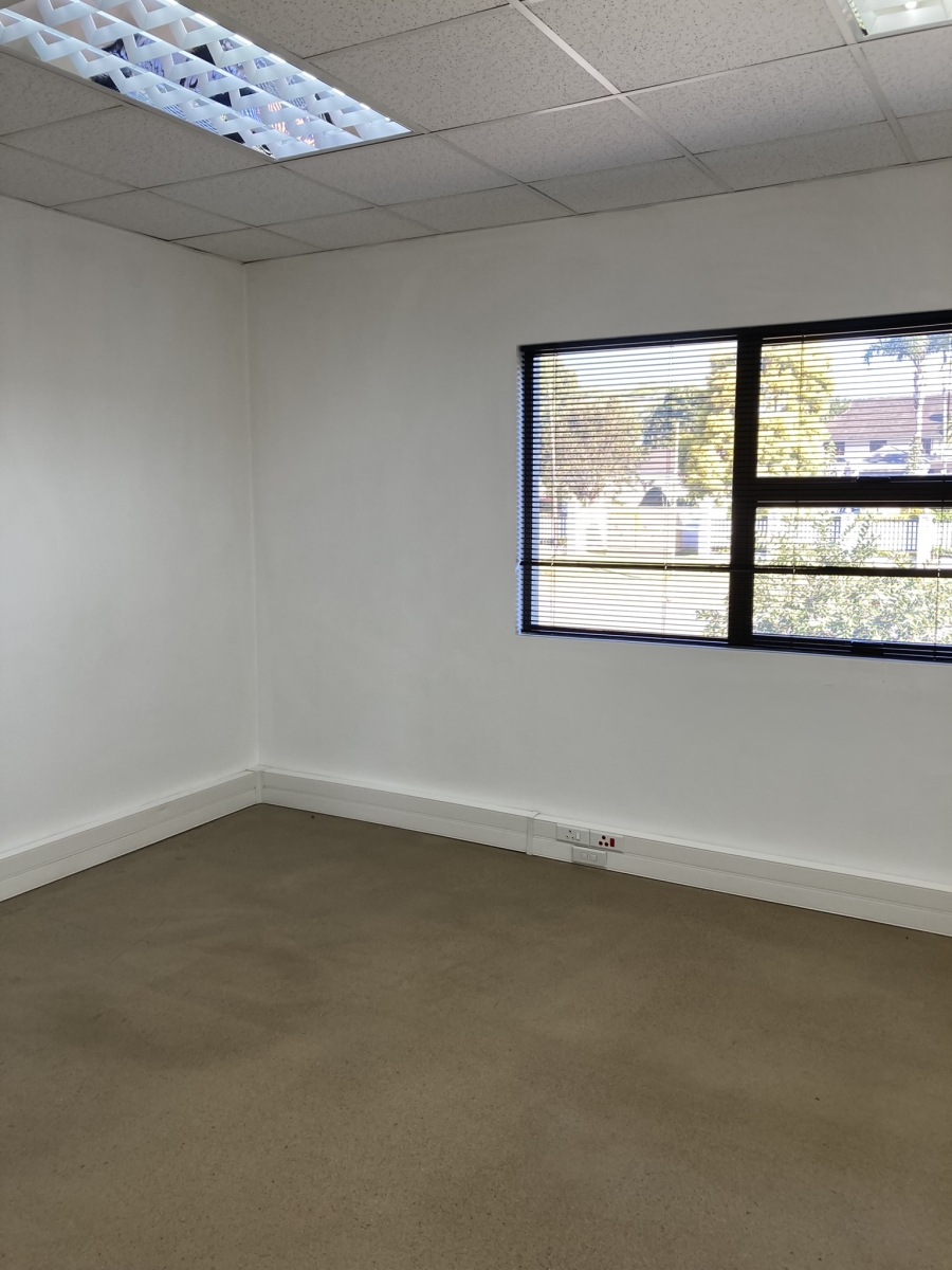 To Let Commercial Property for Rent in Gillitts KwaZulu-Natal