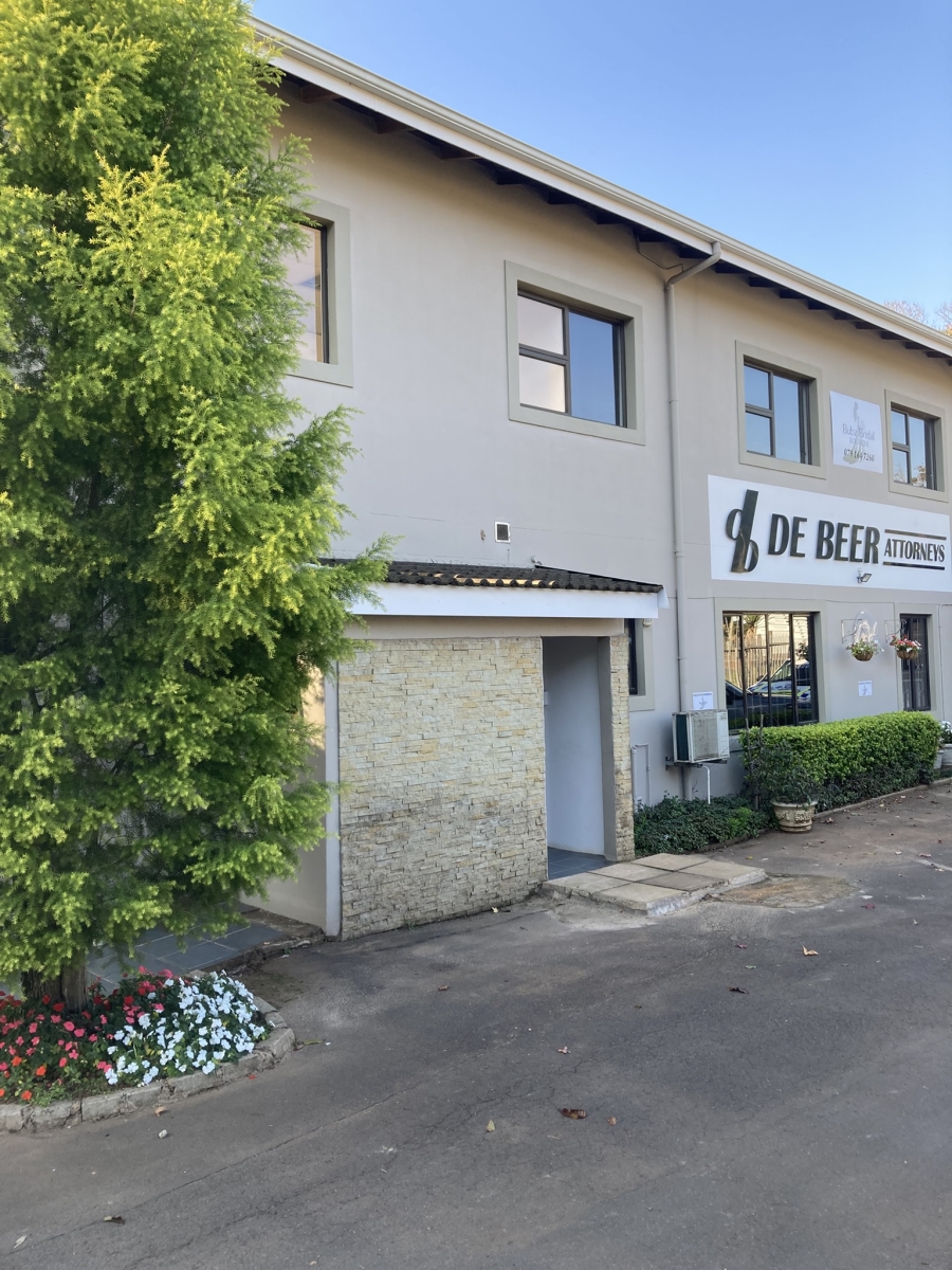 To Let Commercial Property for Rent in Gillitts KwaZulu-Natal