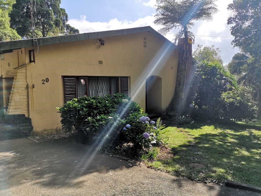 To Let 2 Bedroom Property for Rent in Mount Michael KwaZulu-Natal
