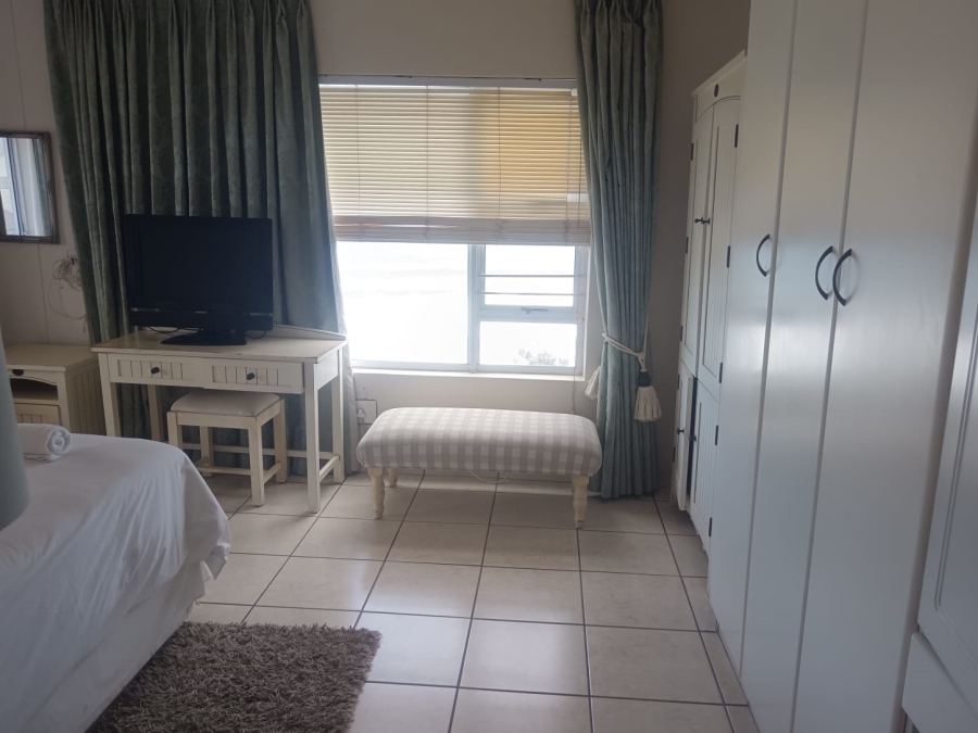 4 Bedroom Property for Sale in Lawrence Rocks KwaZulu-Natal