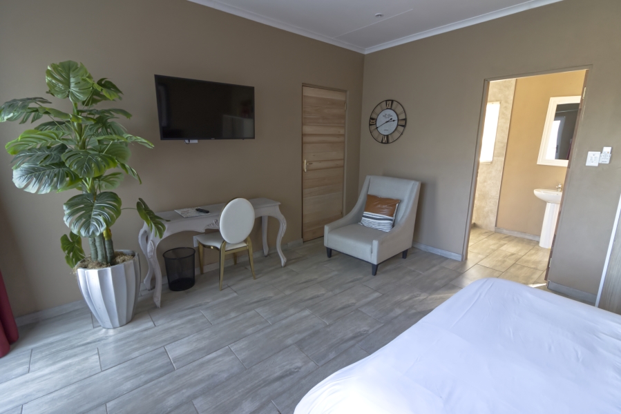 15 Bedroom Property for Sale in Nambiti KwaZulu-Natal