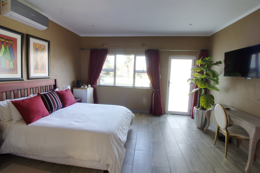 15 Bedroom Property for Sale in Nambiti KwaZulu-Natal