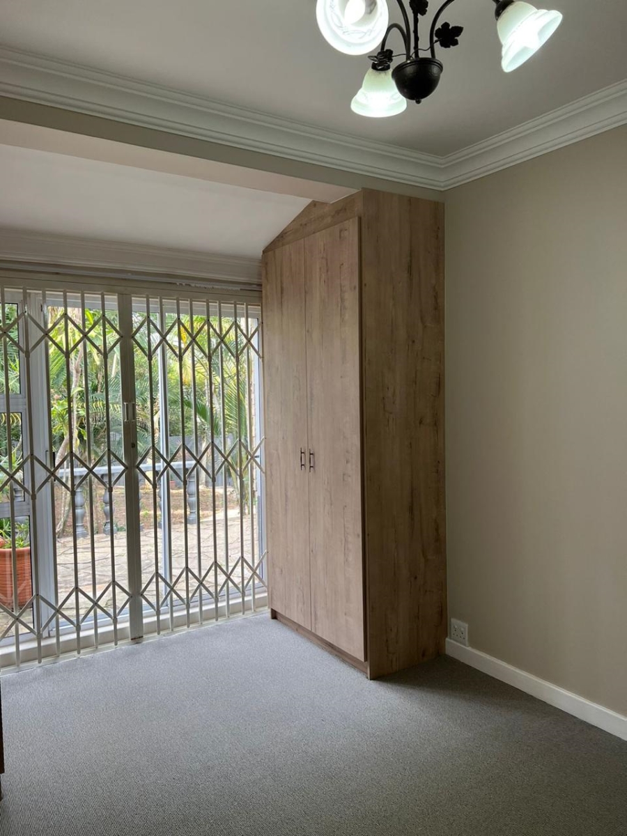 To Let 2 Bedroom Property for Rent in Dawncliffe KwaZulu-Natal