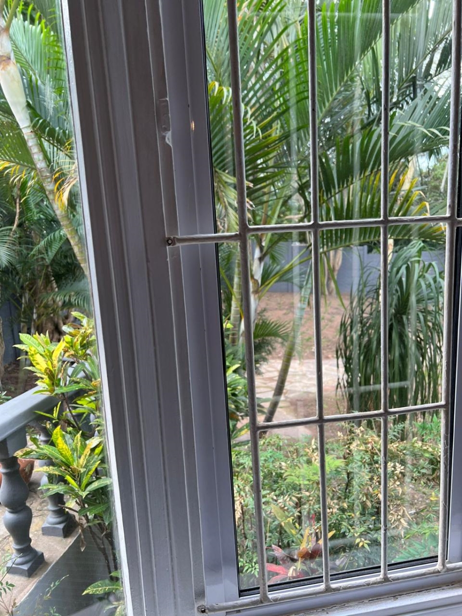 To Let 2 Bedroom Property for Rent in Dawncliffe KwaZulu-Natal
