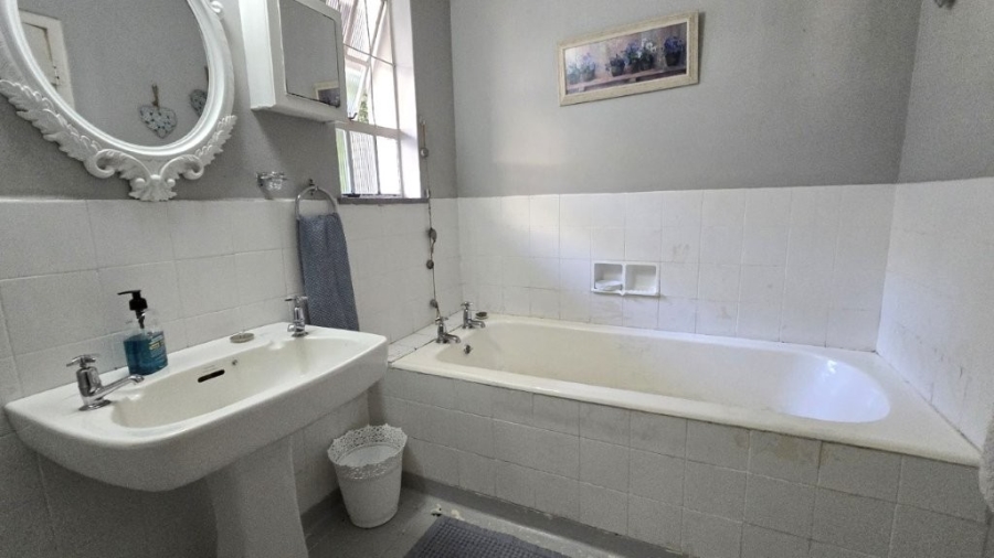 4 Bedroom Property for Sale in Woodside KwaZulu-Natal