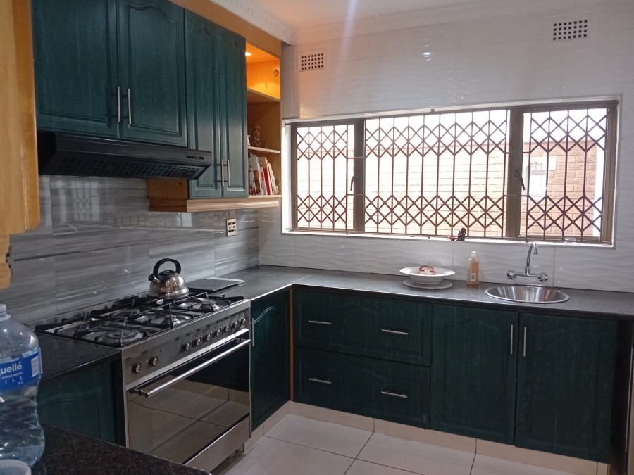 4 Bedroom Property for Sale in Isipingo Hills KwaZulu-Natal