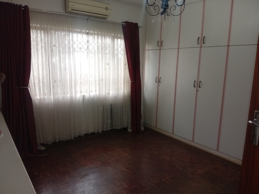 4 Bedroom Property for Sale in Isipingo Hills KwaZulu-Natal
