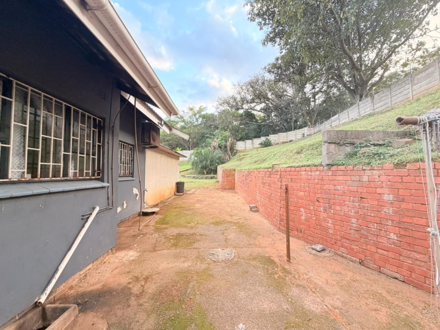 4 Bedroom Property for Sale in Amanzimtoti KwaZulu-Natal
