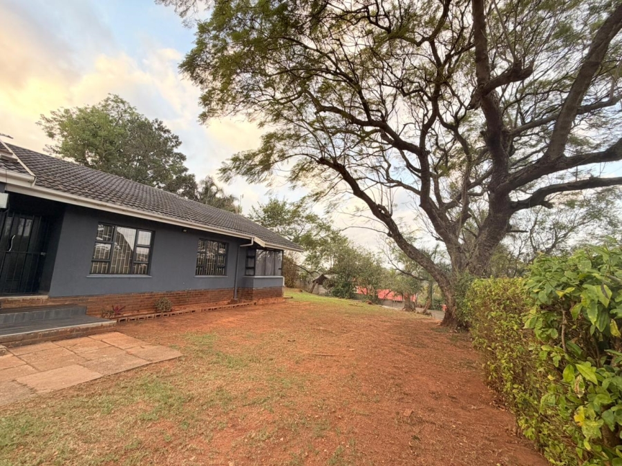 4 Bedroom Property for Sale in Amanzimtoti KwaZulu-Natal
