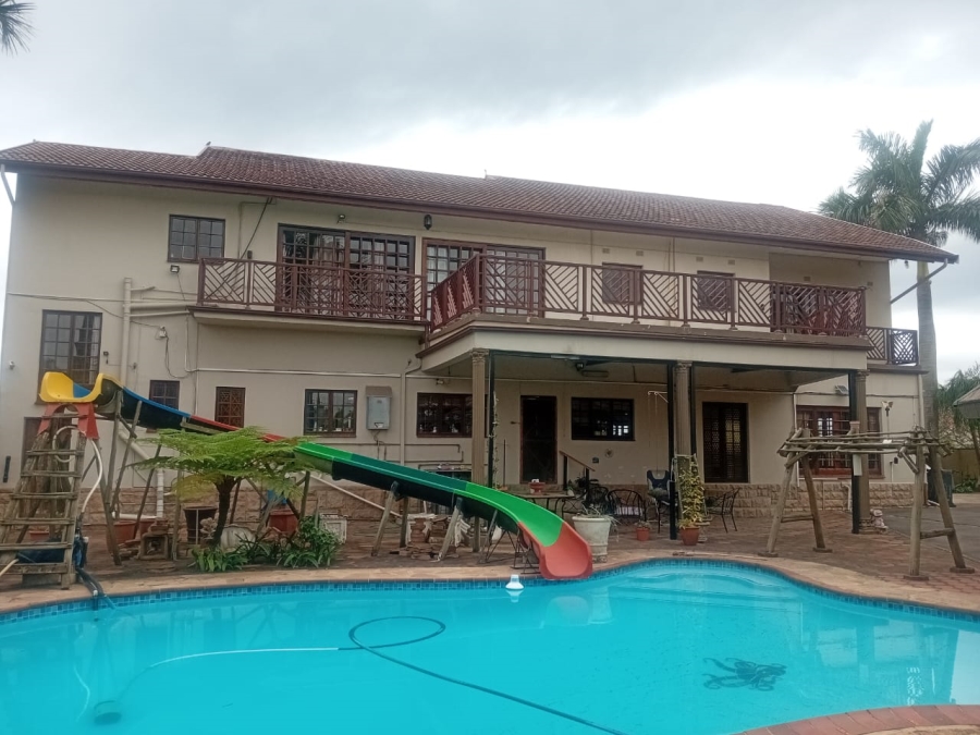 7 Bedroom Property for Sale in Winklespruit KwaZulu-Natal