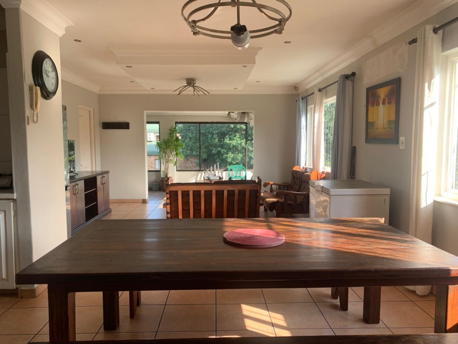 To Let 7 Bedroom Property for Rent in Meer En See KwaZulu-Natal