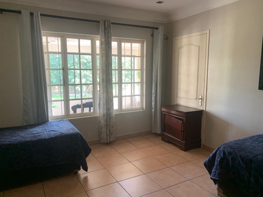 To Let 7 Bedroom Property for Rent in Meer En See KwaZulu-Natal