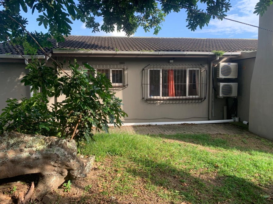 To Let 7 Bedroom Property for Rent in Meer En See KwaZulu-Natal