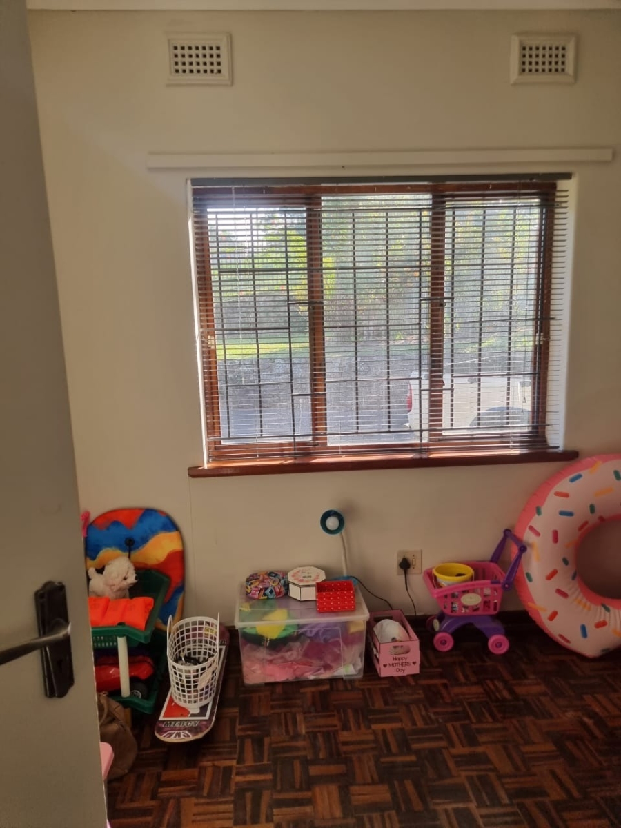 4 Bedroom Property for Sale in Yellowwood Park KwaZulu-Natal