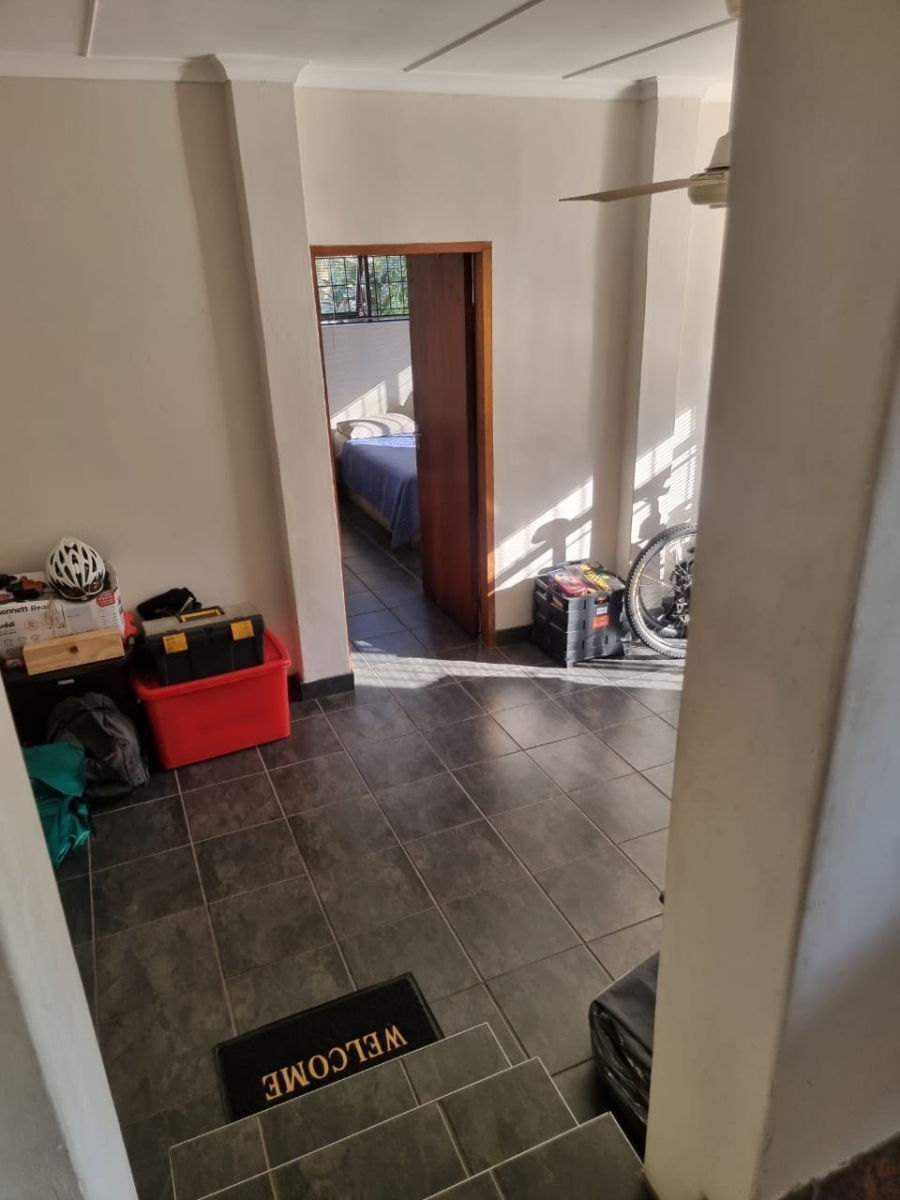4 Bedroom Property for Sale in Yellowwood Park KwaZulu-Natal