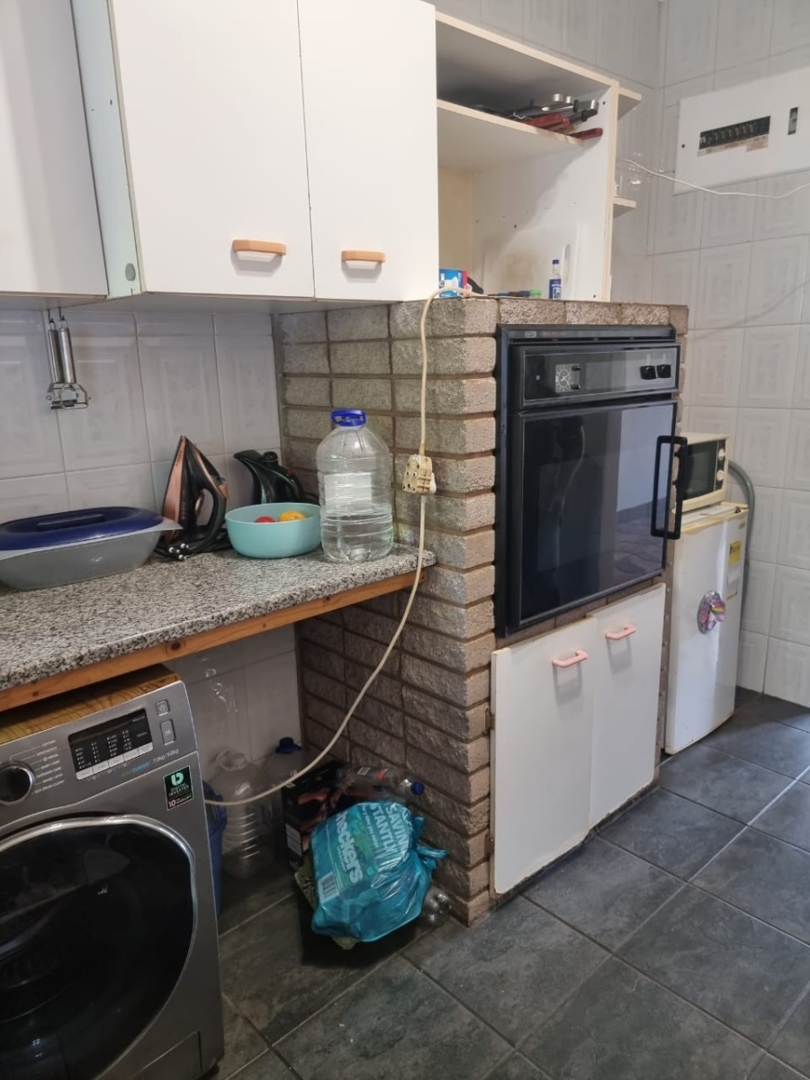 4 Bedroom Property for Sale in Yellowwood Park KwaZulu-Natal