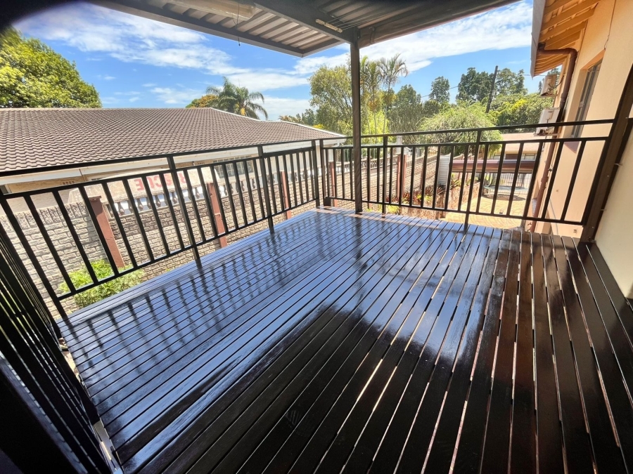 5 Bedroom Property for Sale in Yellowwood Park KwaZulu-Natal