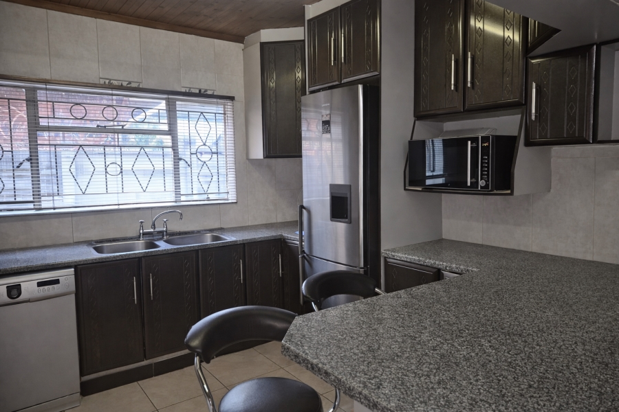 3 Bedroom Property for Sale in Raisethorpe KwaZulu-Natal