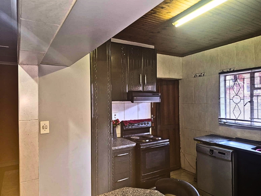 3 Bedroom Property for Sale in Raisethorpe KwaZulu-Natal
