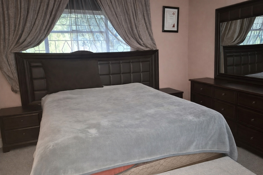 3 Bedroom Property for Sale in Raisethorpe KwaZulu-Natal