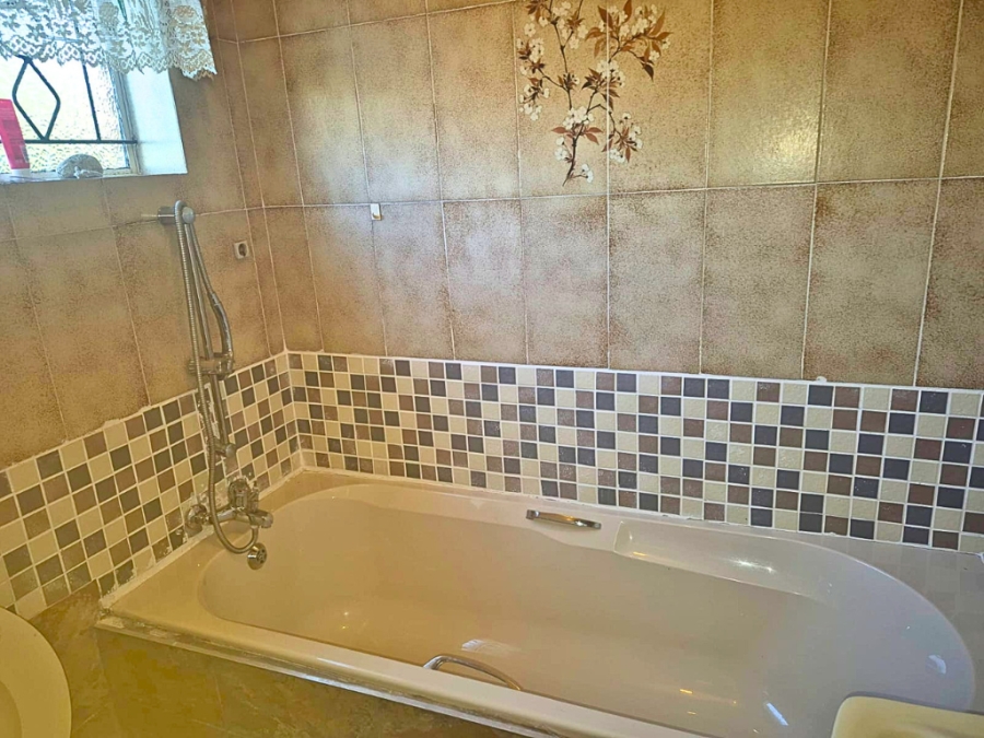 3 Bedroom Property for Sale in Raisethorpe KwaZulu-Natal