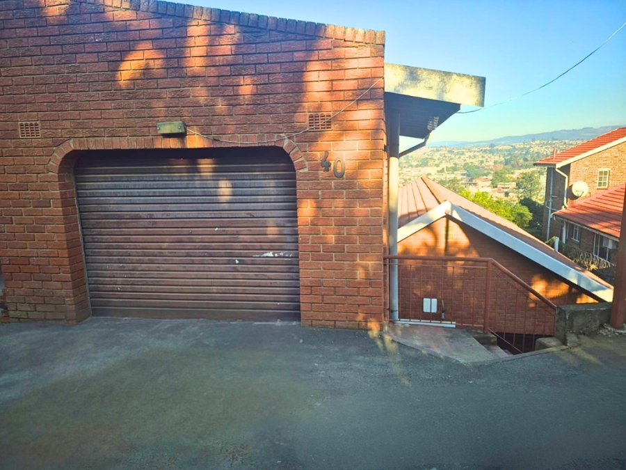 3 Bedroom Property for Sale in Raisethorpe KwaZulu-Natal