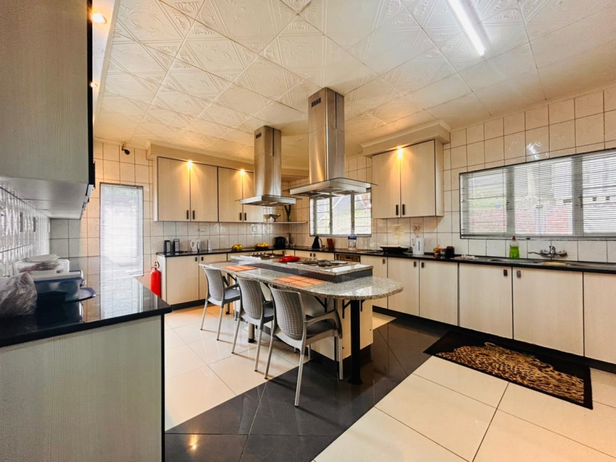 10 Bedroom Property for Sale in Empangeni Central KwaZulu-Natal