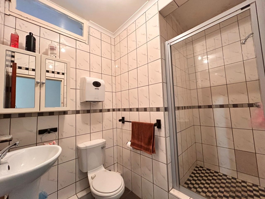 10 Bedroom Property for Sale in Empangeni Central KwaZulu-Natal