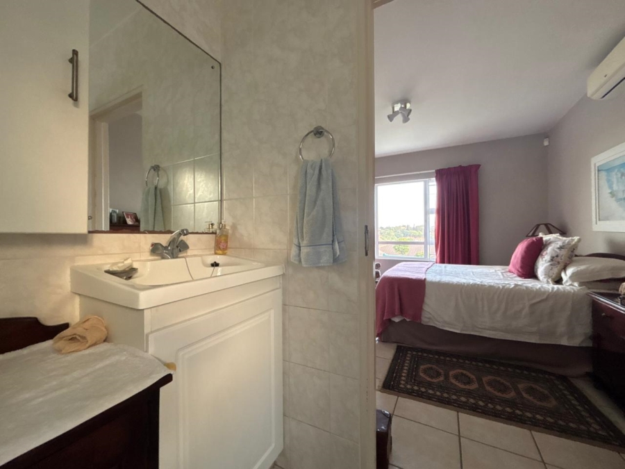 4 Bedroom Property for Sale in Willard Beach KwaZulu-Natal