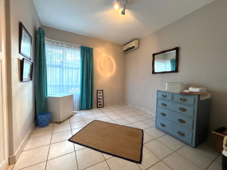 4 Bedroom Property for Sale in Willard Beach KwaZulu-Natal