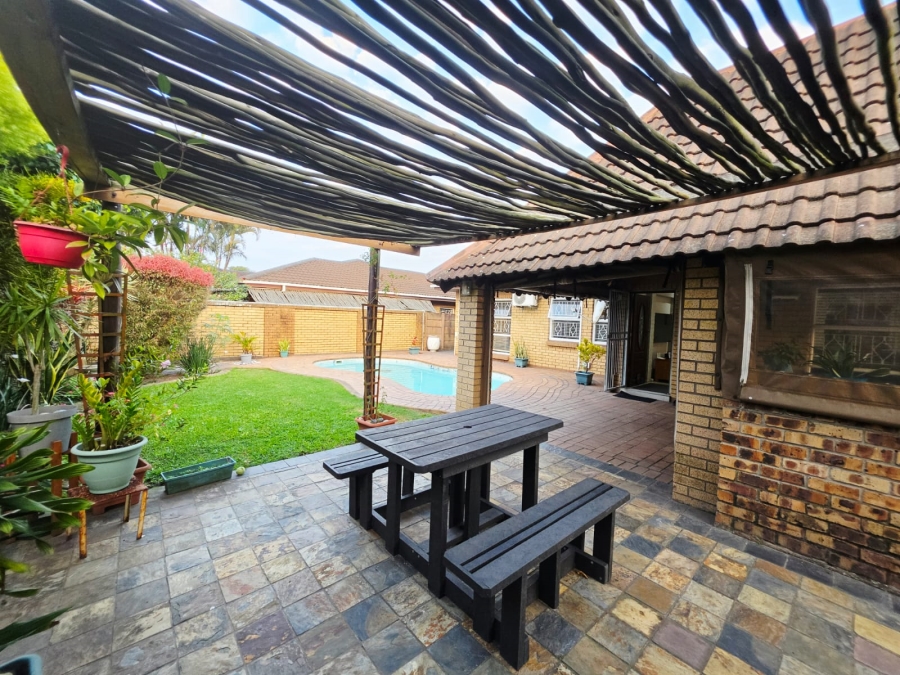 3 Bedroom Property for Sale in Arboretum KwaZulu-Natal
