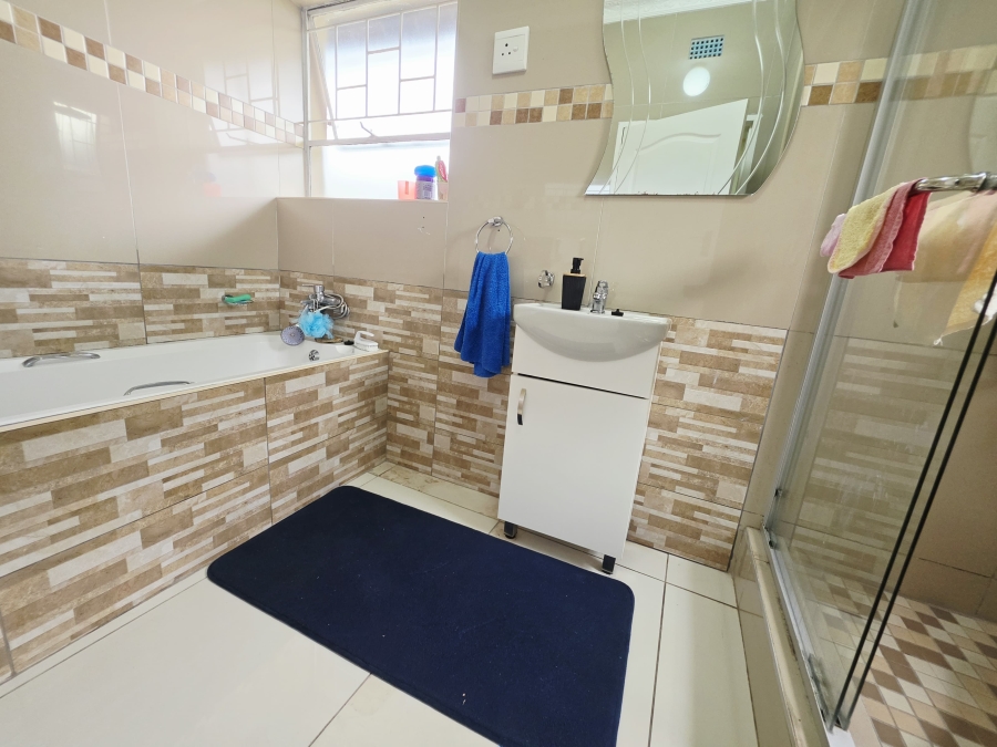 3 Bedroom Property for Sale in Arboretum KwaZulu-Natal