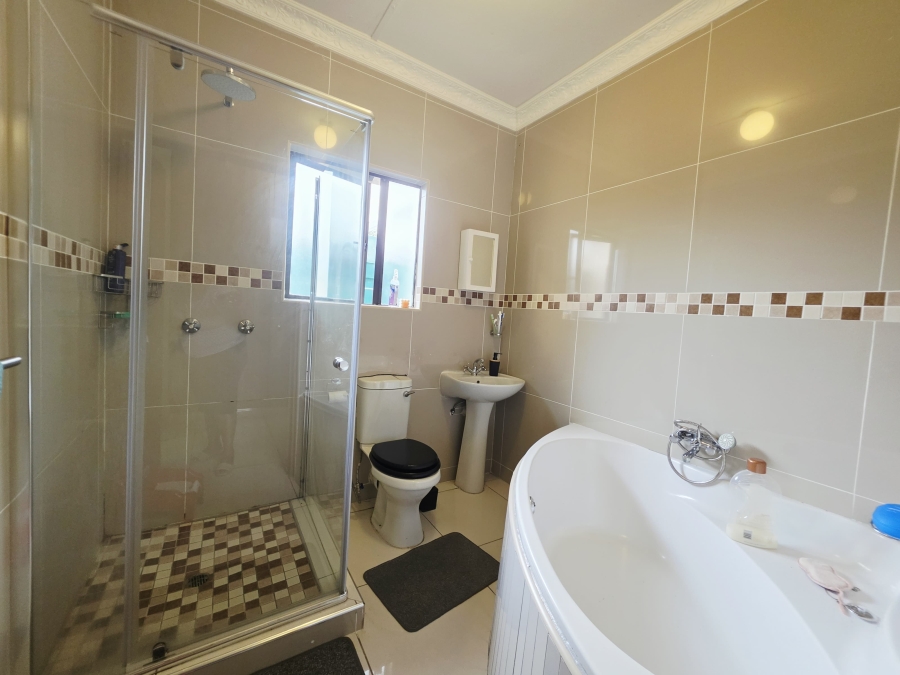 3 Bedroom Property for Sale in Arboretum KwaZulu-Natal