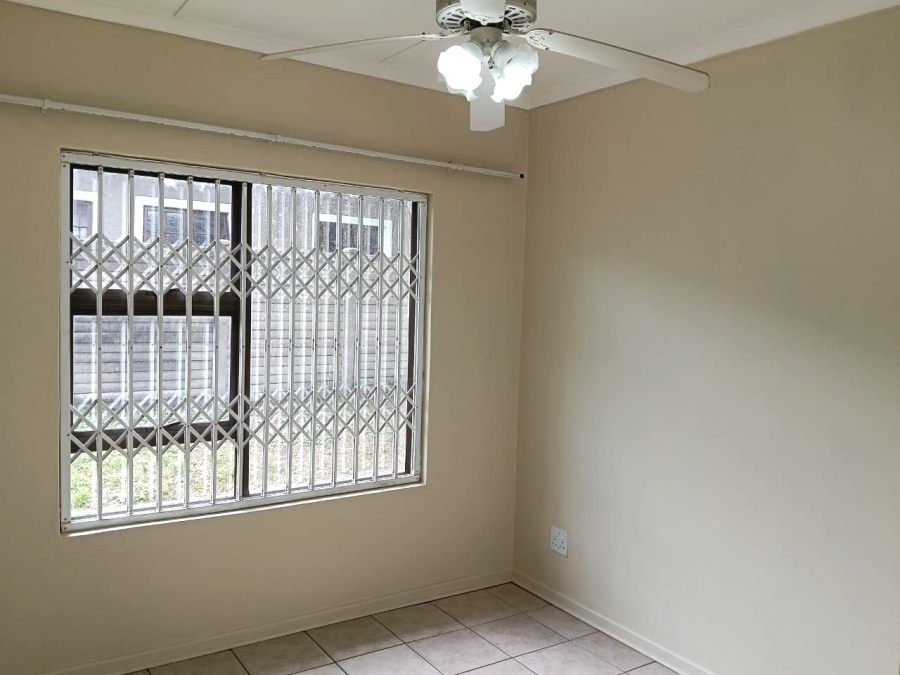 2 Bedroom Property for Sale in Birdswood KwaZulu-Natal