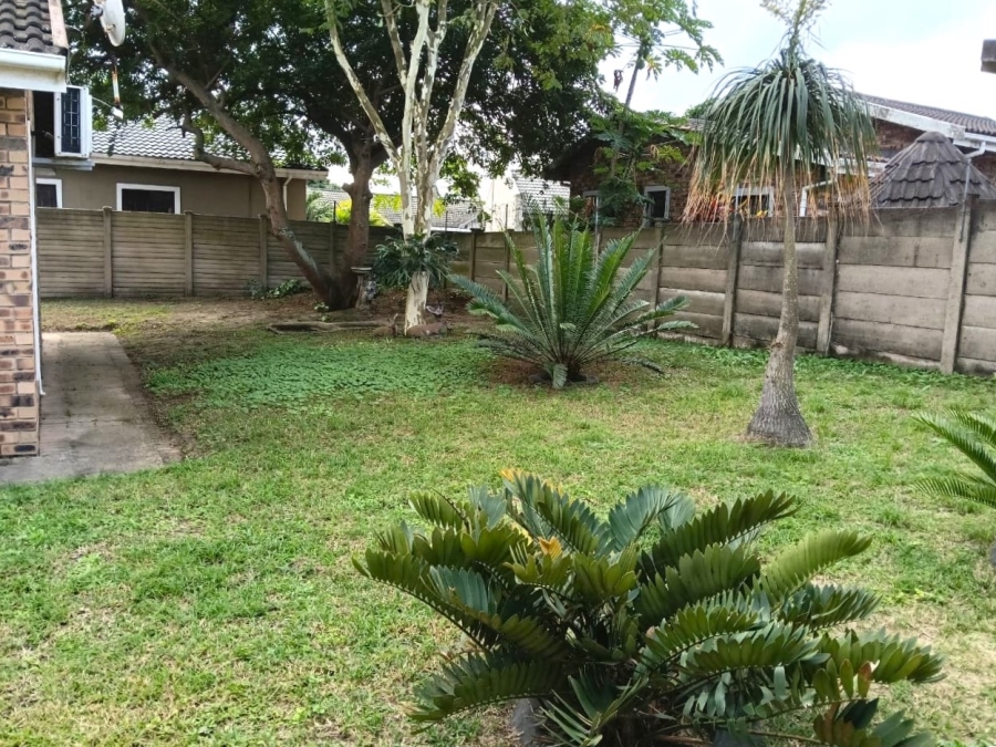 2 Bedroom Property for Sale in Birdswood KwaZulu-Natal