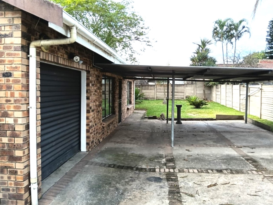 2 Bedroom Property for Sale in Birdswood KwaZulu-Natal