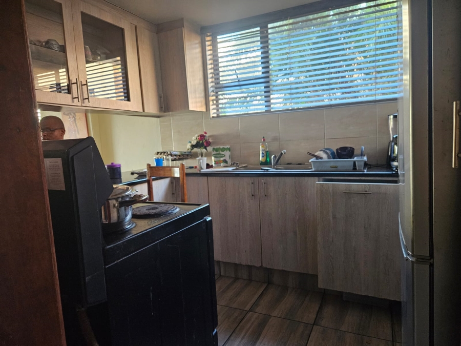 2 Bedroom Property for Sale in Scottburgh Central KwaZulu-Natal
