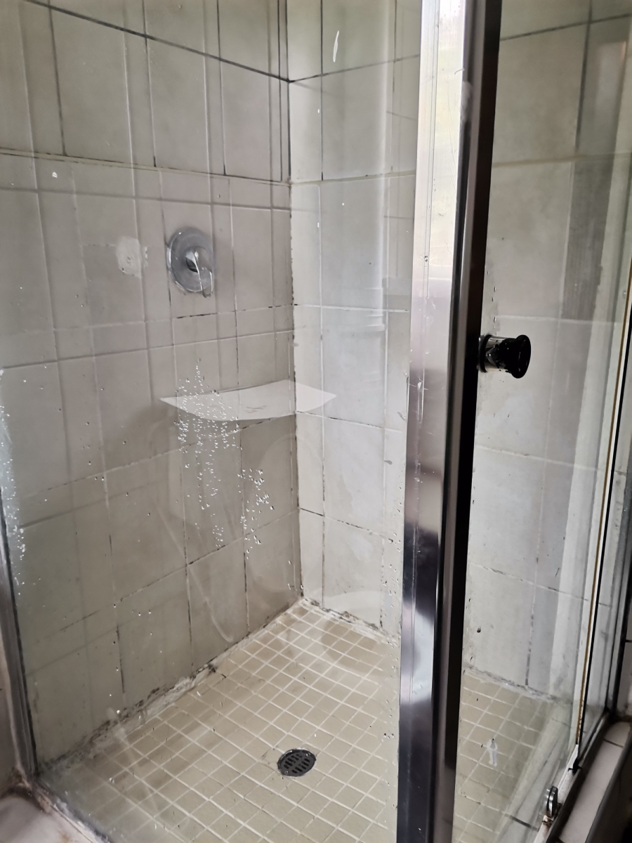 9 Bedroom Property for Sale in Westridge KwaZulu-Natal