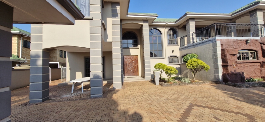 To Let 5 Bedroom Property for Rent in Sunningdale KwaZulu-Natal