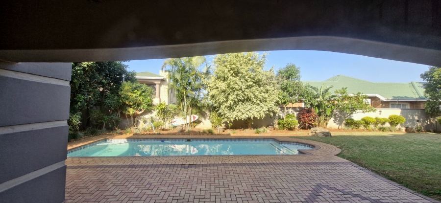 To Let 5 Bedroom Property for Rent in Sunningdale KwaZulu-Natal