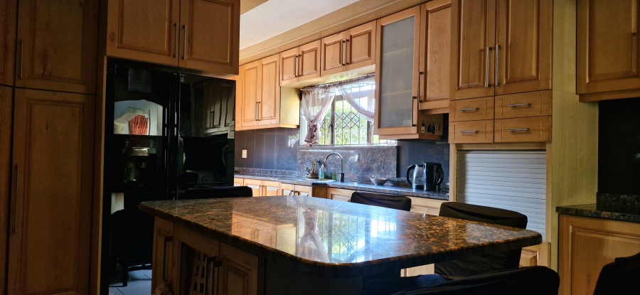 To Let 5 Bedroom Property for Rent in Sunningdale KwaZulu-Natal