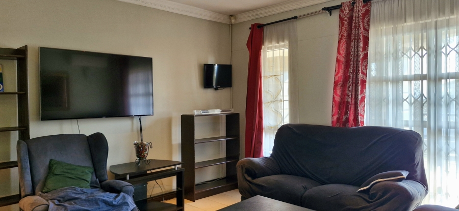 To Let 5 Bedroom Property for Rent in Sunningdale KwaZulu-Natal