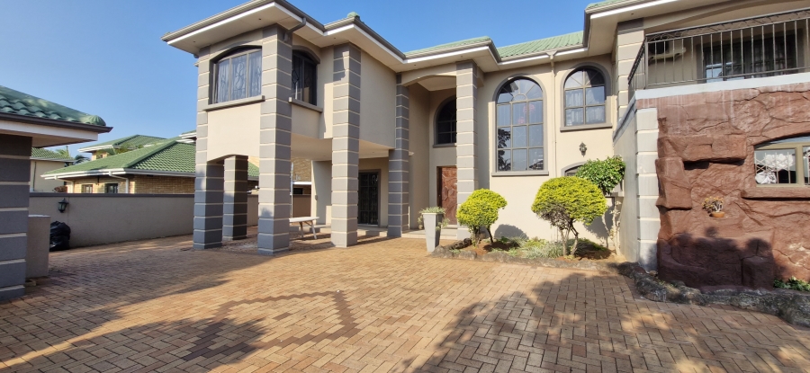 To Let 5 Bedroom Property for Rent in Sunningdale KwaZulu-Natal