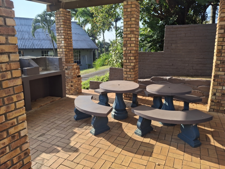 2 Bedroom Property for Sale in Marina Beach KwaZulu-Natal