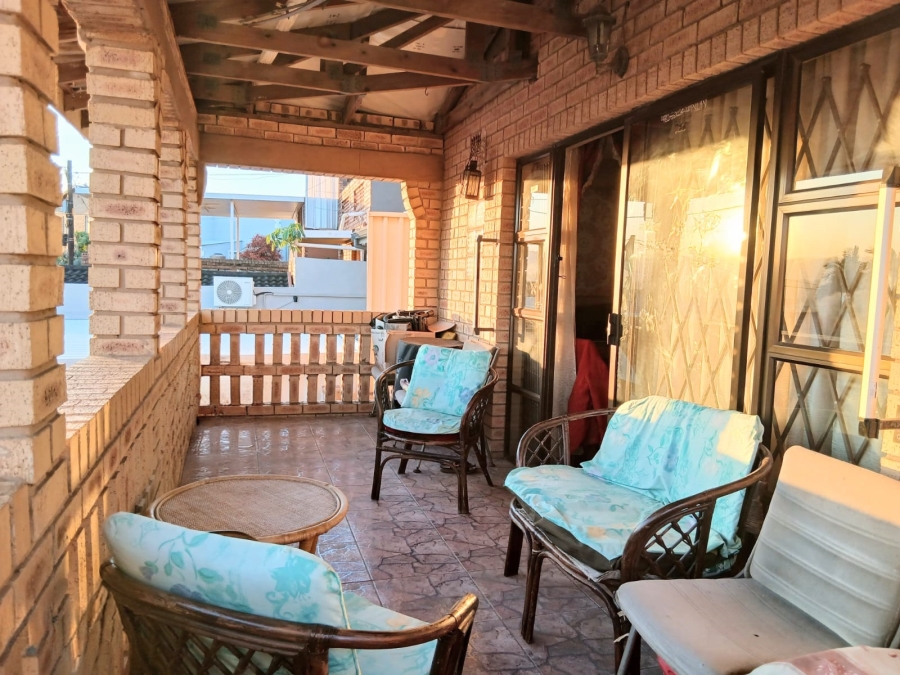 4 Bedroom Property for Sale in Woodview KwaZulu-Natal